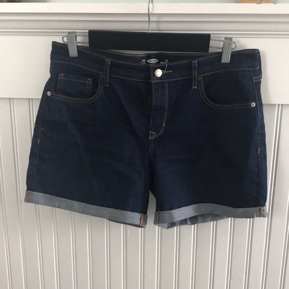 Old Navy - Denim Fitted Stretch Shorts - Picture 1 of 3